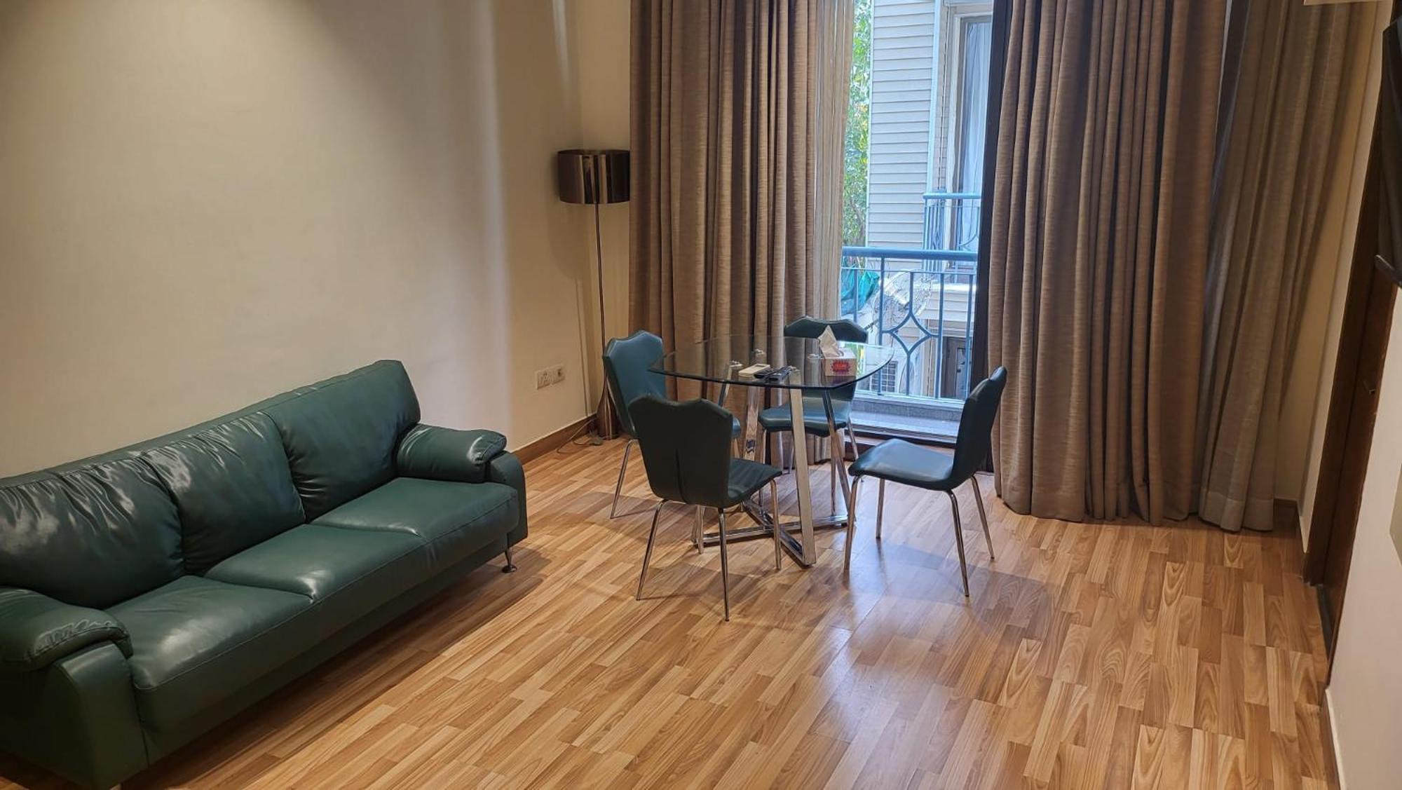 Uds Villa Scandinavian B&B - Next To Vfs New Delhi Bagian luar foto